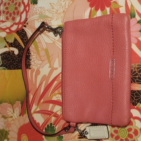 Coach Handbags - Coach wristlet/ wallet
